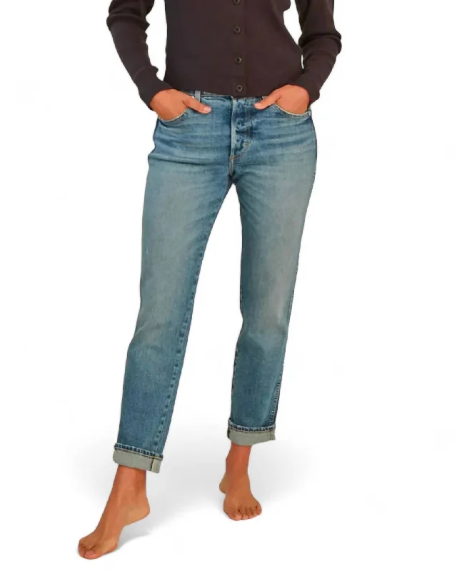 Tomboy Jean In Damsel