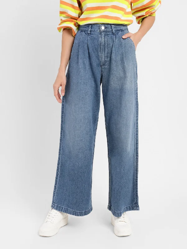 Women's High Rise Loose Fit Jeans