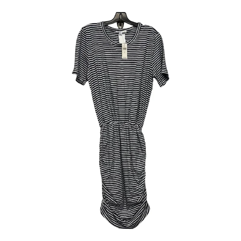 Dress Casual Short By Clothes Mentor In Striped, Size: L